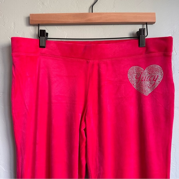 NWT‎ Juicy Couture Luxe Women Pink Velour Rhinestone Heart Track Set Size Large - Picture 7 of 15